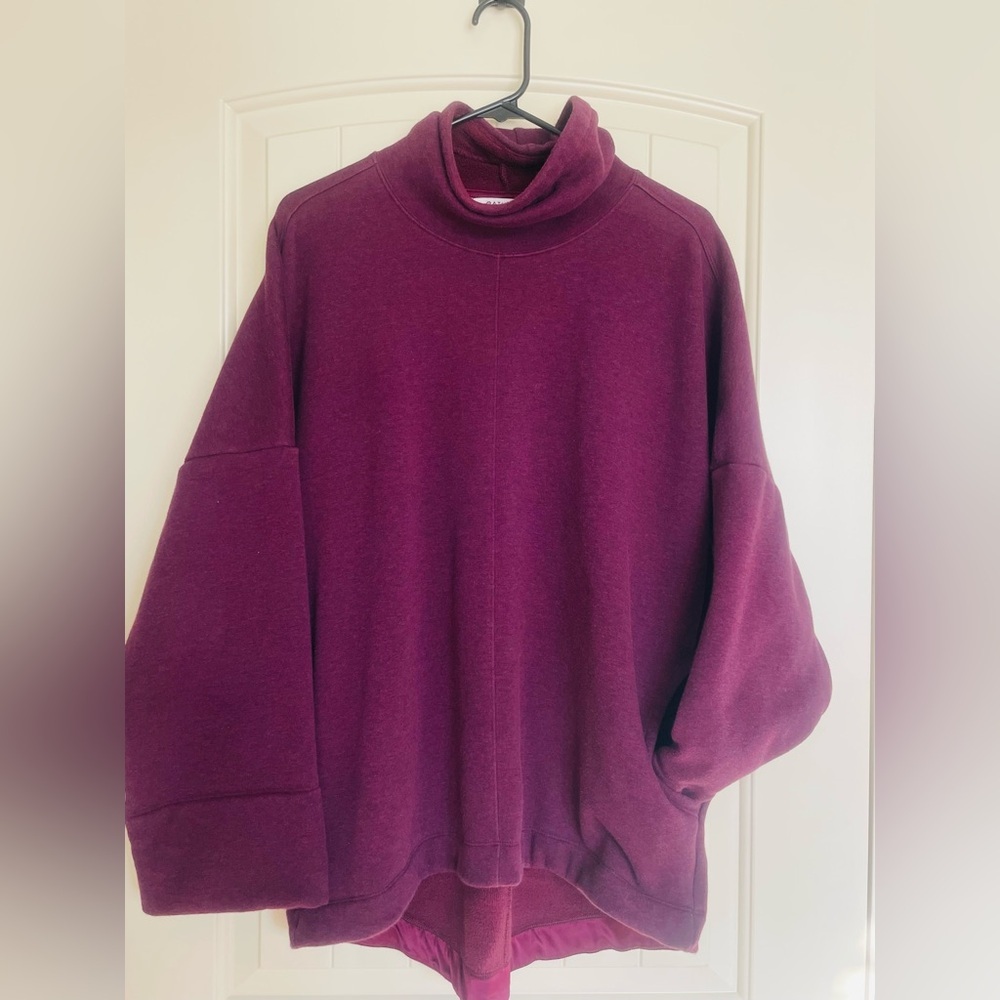 Athleta Cozy Karma Funnel Sweater Size M